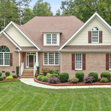 Single-Family Ranch House 15