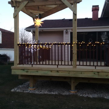 Wood Deck and Pergola Combination in Libertyville, IL