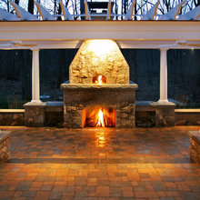 Outdoor Kitchen
