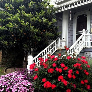 1895 Queen Anne Victorian House