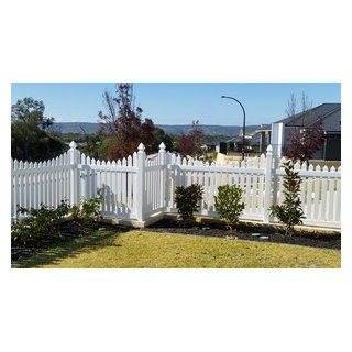Probuild Pvc Fencing Colonial PVC Picket Fencing - Perth - by Probuild Technologies | Houzz