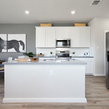 San Antonio, Texas | Scheel Gardens - Acadia E - Unit A Kitchen