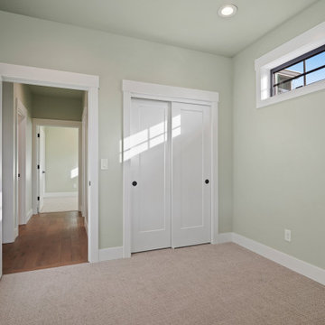 Modern Craftsman in Outcrop, Bend, OR