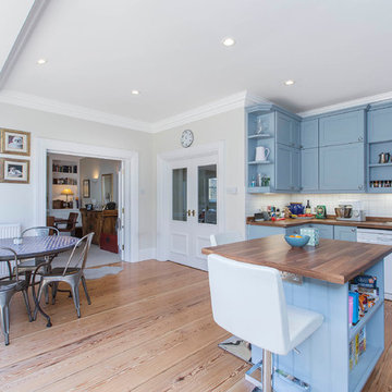 Western Lane, SW12