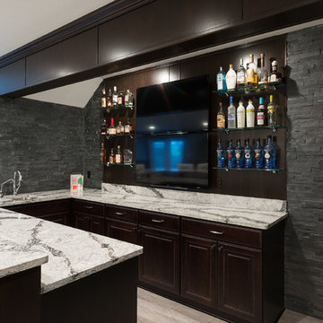 Entertainment Bar