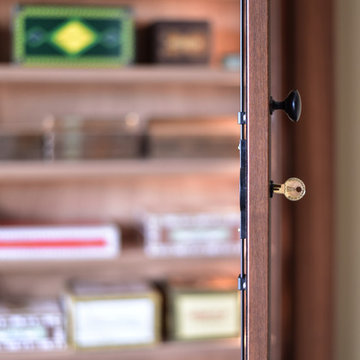 Reliance Wall Humidor - 550 Model