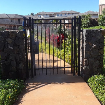 Hawaii Island gate
