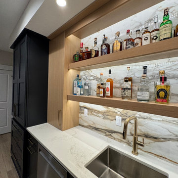 Custom Home Bar Design – Modern, Inviting, and Perfect for Entertaining