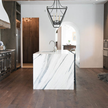 Reclaimed Beams With Post Oak