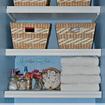 DIY Bathroom Storage Over the Toilet
