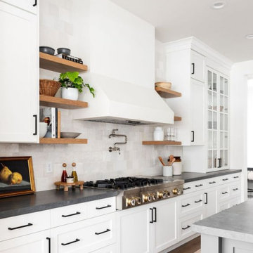 White Kitchen Cabinets