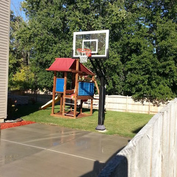 Steve M's Pro Dunk Silver Basketball System on a 20x35 in Kenosha, WI