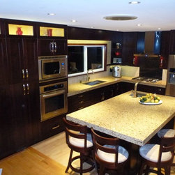 2600 block Poplynn Drive, North Vancouver - Kitchen Cabinetry