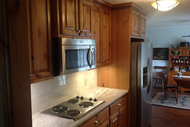 Kitchen - traditional kitchen idea in Other