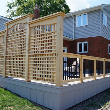 Cedar and Composite Deck with Trellis
