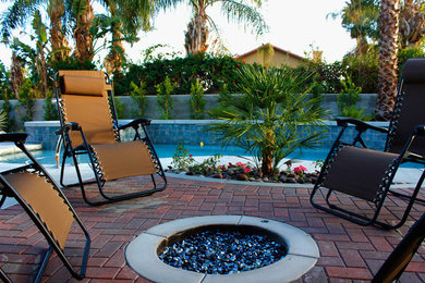 Example of a trendy pool design in Los Angeles