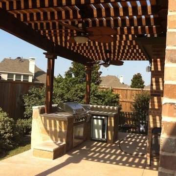 Pergolas & kitchens