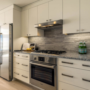 Kings Wharf modern kitchen