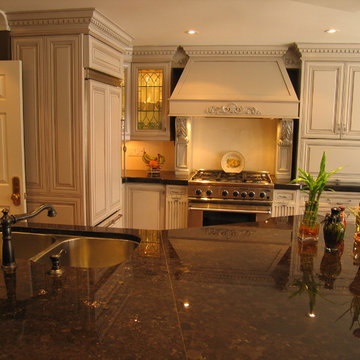Custom Kitchen 5