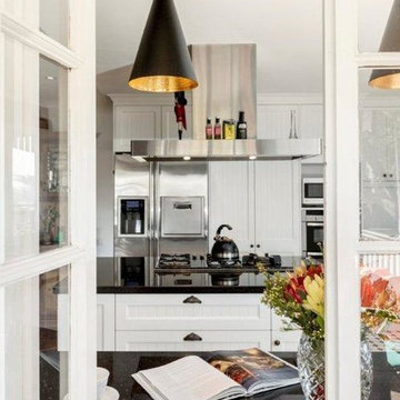 Wooloowin Classic Kitchen