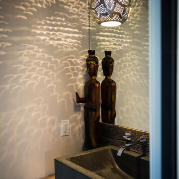 Bathroom/ Powder room