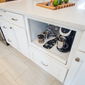 Bright and Easy Kitchen