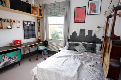 Bedroom - mid-sized eclectic carpeted and gray floor bedroom idea in London with gray walls