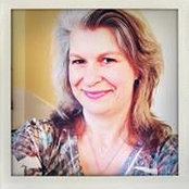 Andrea Riseden-Perryさんの写真