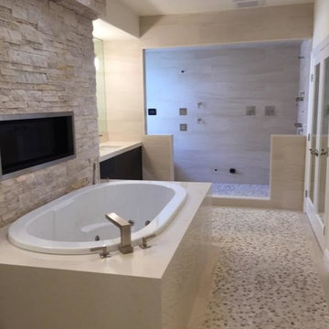Master Bathroom - Jennifer Lynn Interior Design