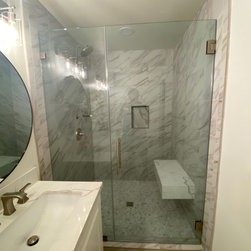Mallorca, La Jolla - Shower Doors