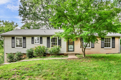 Exterior home idea in Nashville