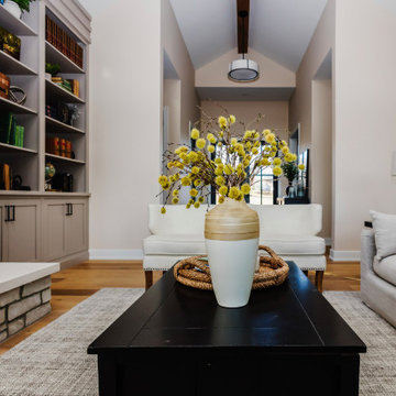 The Modern Rustic Residence