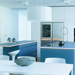 LEICHT CABINETS - Kitchen Cabinetry