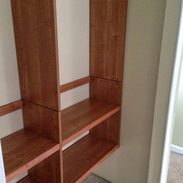 MBR his and her reach-in closet