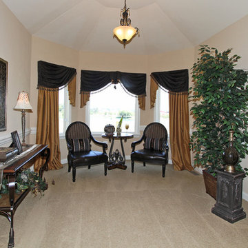 Master Bedroom Sitting Area