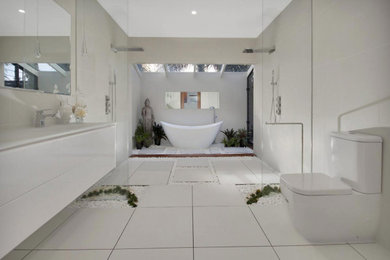 Bathroom in Cairns.
