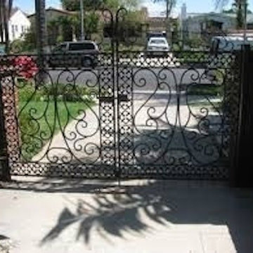 Gates and Gate Operators