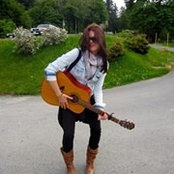 Ainsley Gower's photo