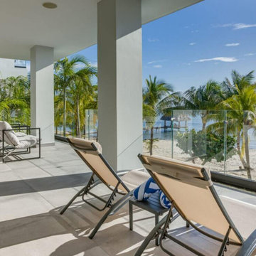 Belize Hurricane-Resistant Frameless Glass Railing