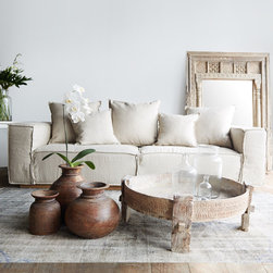 Nomad India - Corn Grinder Whitewash - Coffee Tables