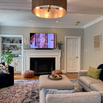 Living room decorated and accessorized