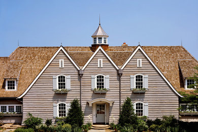 Example of a beach style exterior home design in New York