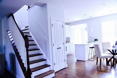 Example of a transitional home design design in DC Metro