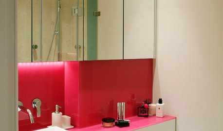 10 Storage Rules for a Neat En Suite