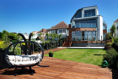 This is an example of a contemporary house exterior in Dorset.