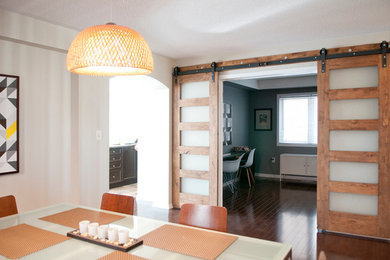 Inspiration for a contemporary dining room remodel in Toronto