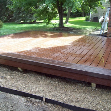 TREX TRANSCENDS FIRE PIT COLOR DECK WITH VL BORDER