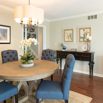 Seal Beach Dining room