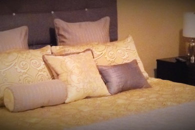 Inspiration for a large contemporary master bedroom remodel in Dallas with no fireplace