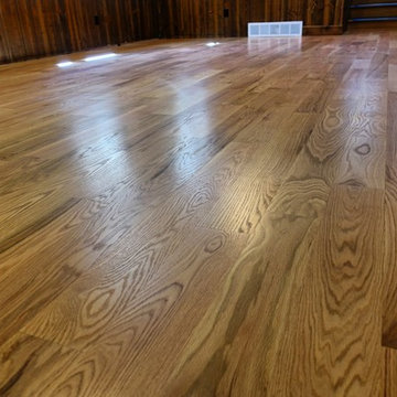 Classic 5" Red Oak with Red Brick Fireplace